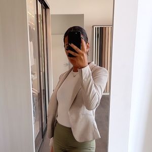 XS H&M blazer in tan worn only once